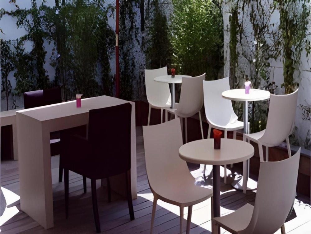Le Grand Hotel Image 17